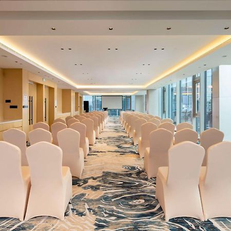 Hilton Garden Inn Shenzhen Airport,Enjoy 24-Hour One Way Free Delivery From Hotel To Shenzhen Baoan Airport On The Hour Shénzhen Exterior foto