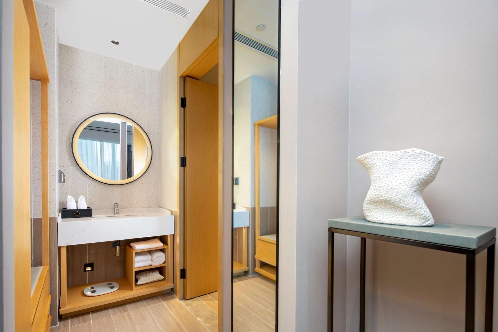 Hilton Garden Inn Shenzhen Airport,Enjoy 24-Hour One Way Free Delivery From Hotel To Shenzhen Baoan Airport On The Hour Shénzhen Exterior foto